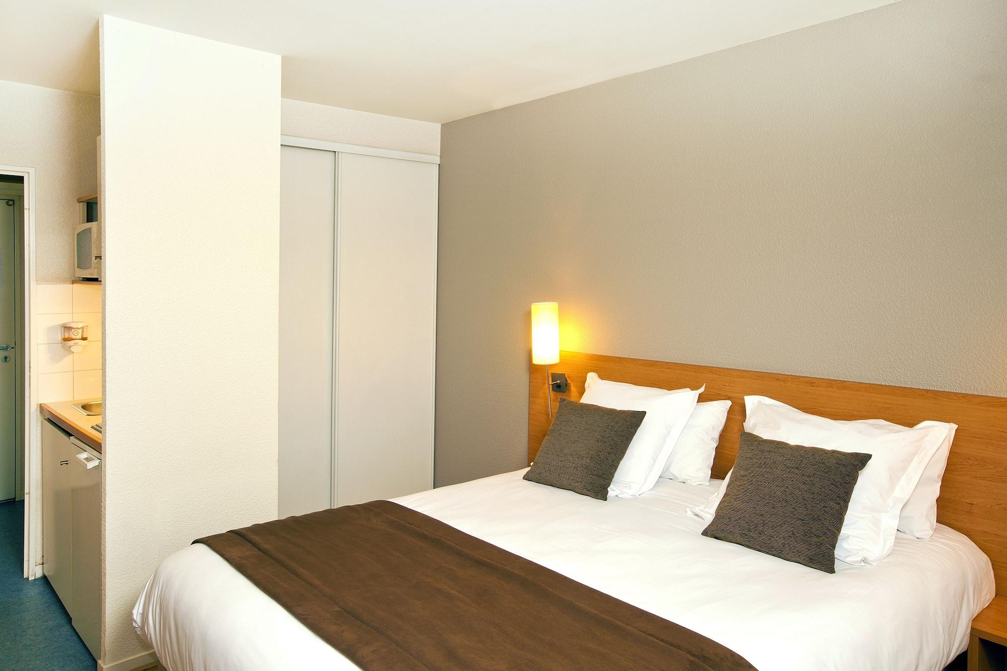 Sejours & Affaires Rennes De Bretagne Aparthotel Exterior photo